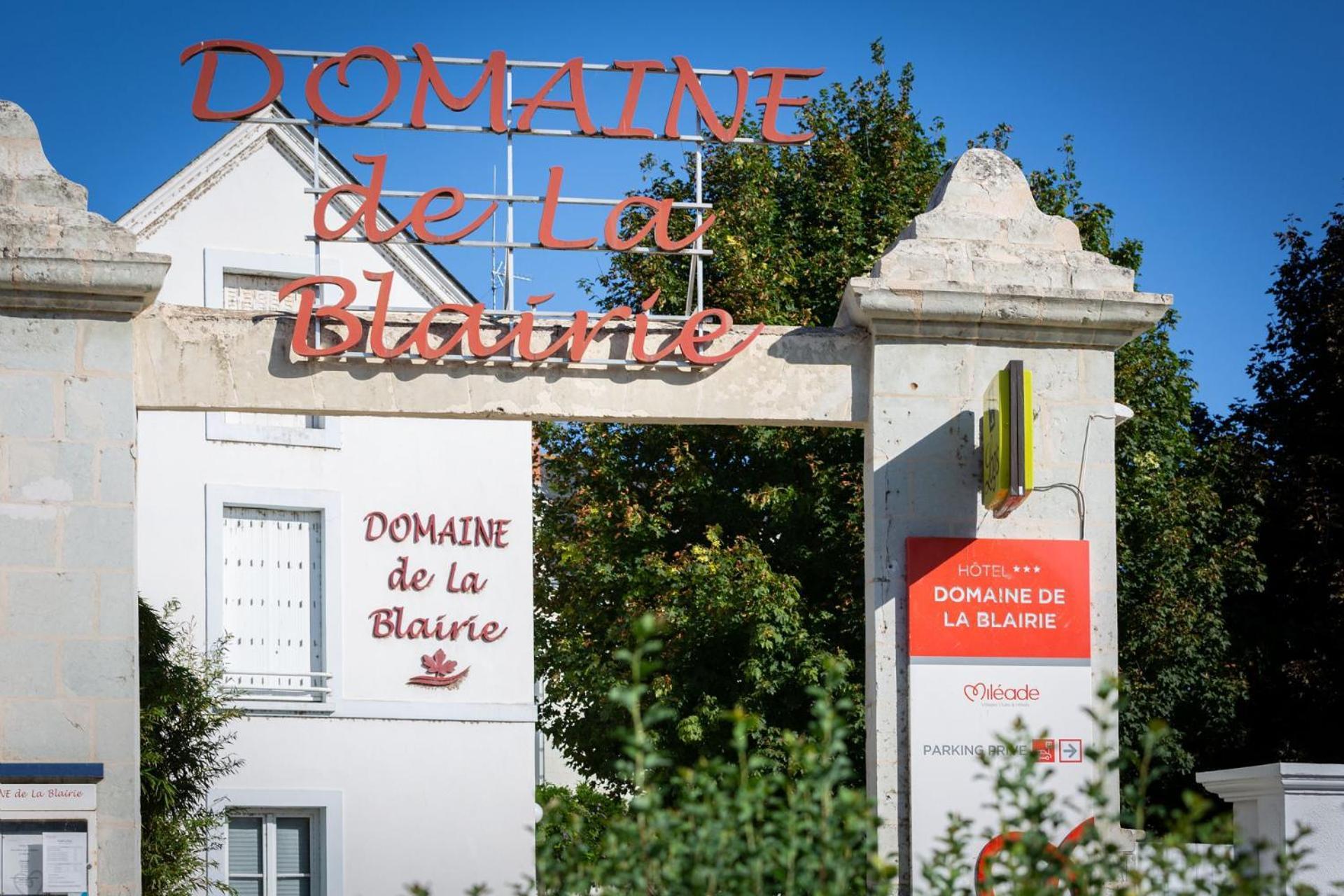 Hotel Mileade Le Domaine De La Blairie - Saumur Saint-Martin-de-la-Place Kültér fotó