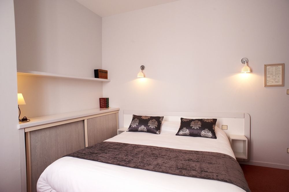 Hotel Mileade Le Domaine De La Blairie - Saumur Saint-Martin-de-la-Place Kültér fotó